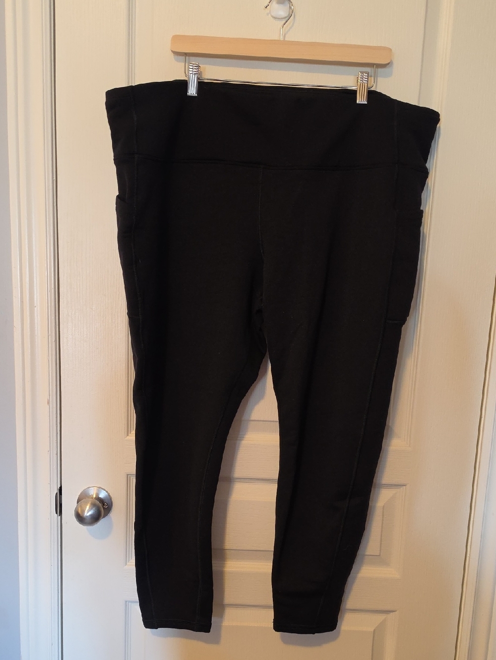 Athleta Black Altitude Stash Polartec Powerstretch Leggings